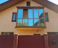 Скління панорамного балкону