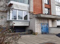 Варіння виступу та монтаж вікон